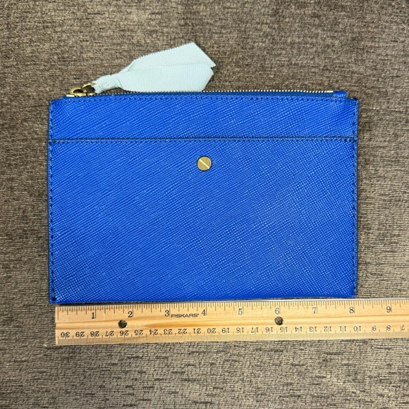 J. Crew Italian Leather Medium Sized Pouch in Blue with Gold Accents. - Picture 7 of 8